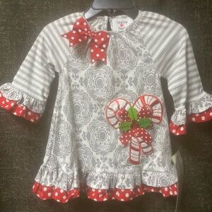 NWT $55 Counting Daisies Holiday Dress